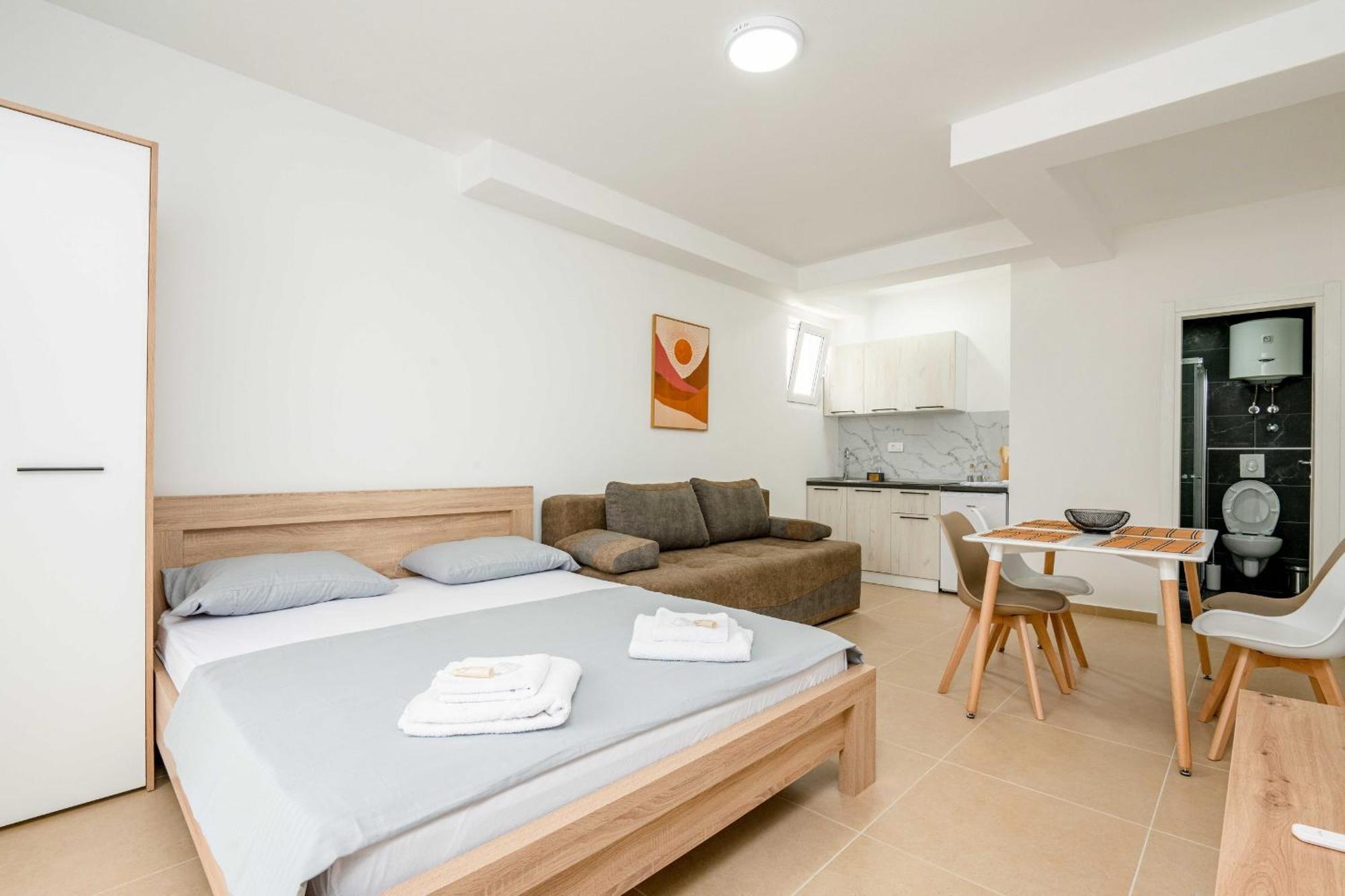 Apartments Milivojevic Bar Oda fotoğraf